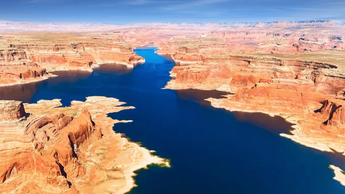 Lake Powell boat rentals: how to pick, book, and budget